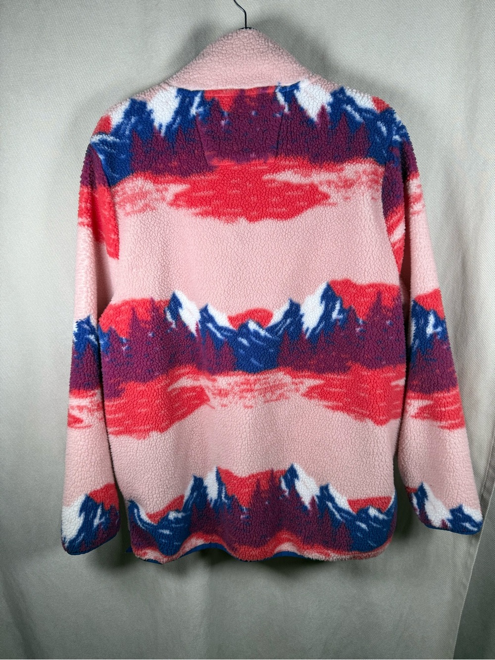 Mountan and Isles Sherpa Pullover Jacket/Sweater with Pockets - Large in Pink - Picture 8 of 8